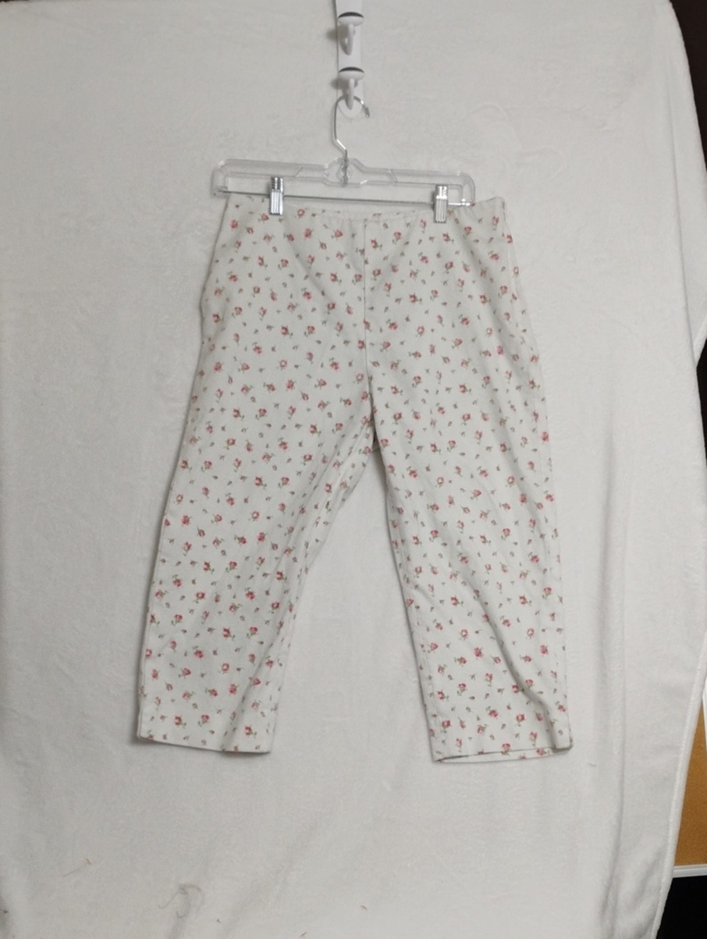 Ralph Lauren White Capri Pants with Pink Floral Accents